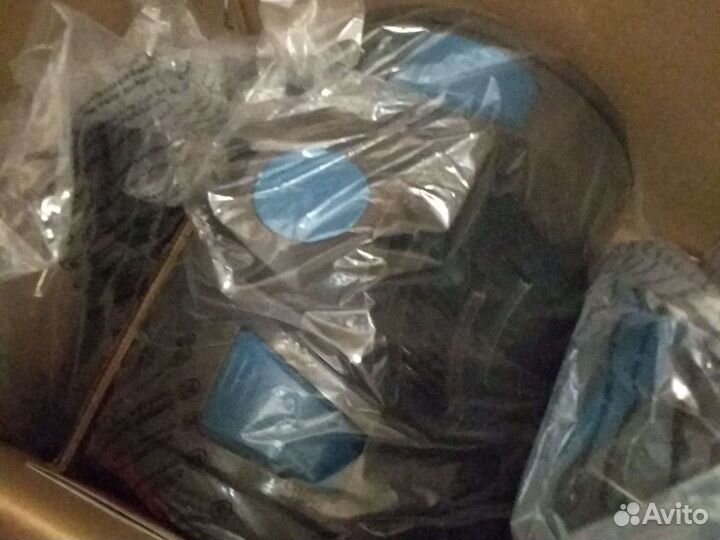 Пылесос с контейнером