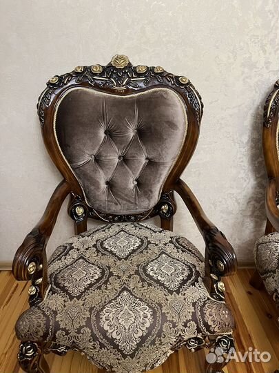 Диван с креслами. В хорошем состоянии