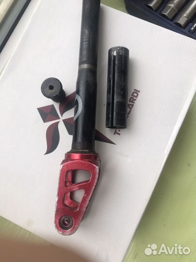 Вилка для трюкового самоката hic