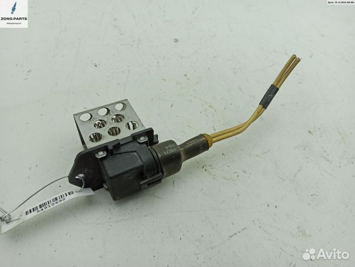 Реле вентилятора 3134503089 на Renault Sandero