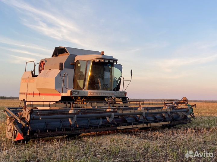 Комбайн Ростсельмаш Vector 410, 2006