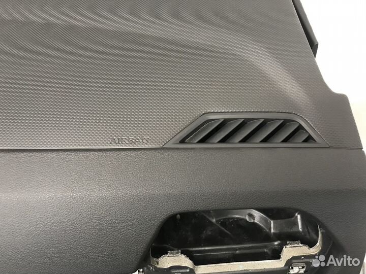 Торпедо для VW Tiguan 2016)