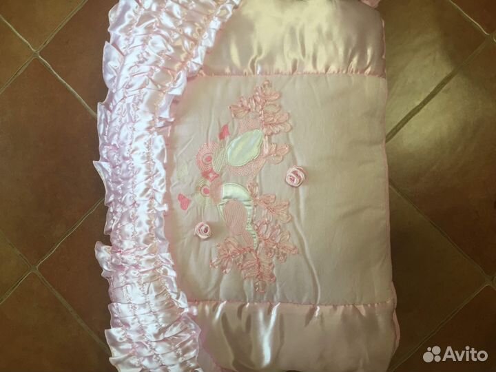 Комплект в детскую кроватку 10 в 1