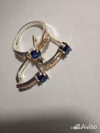 Серьги и кольцо серебро с сапфиром