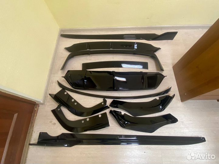 Обвес, накладки зеркал, решетка радиатора BMW X5