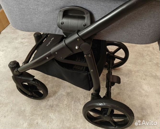 Tutis Novo, коляска 2 в 1