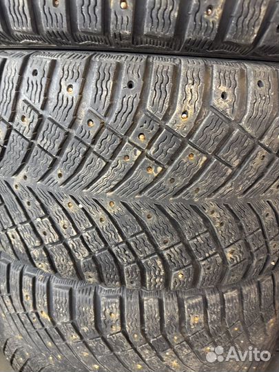 Michelin X-Ice North 4 SUV 275/45 R20 и 305/40 R20