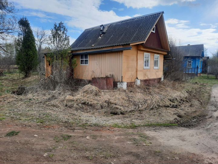 Дом 30 м² на участке 15 сот.