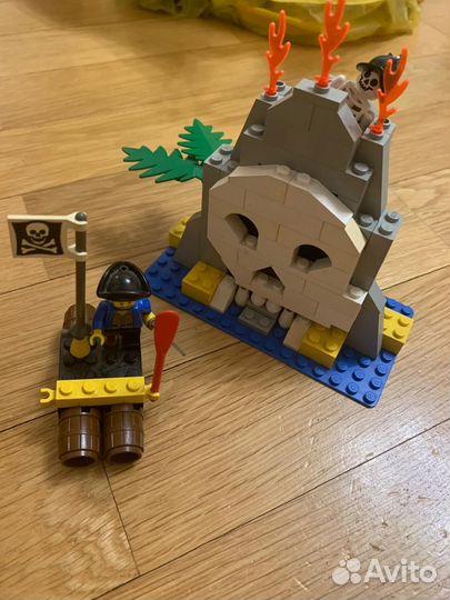 Очень редкий коллекционный Lego 1996 года Island
