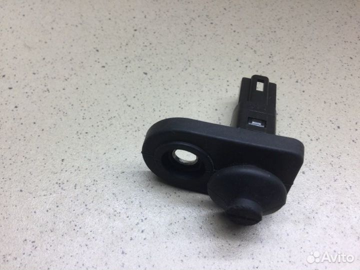 Выключатель концевой Hyundai Elantra AD G4FG 2019