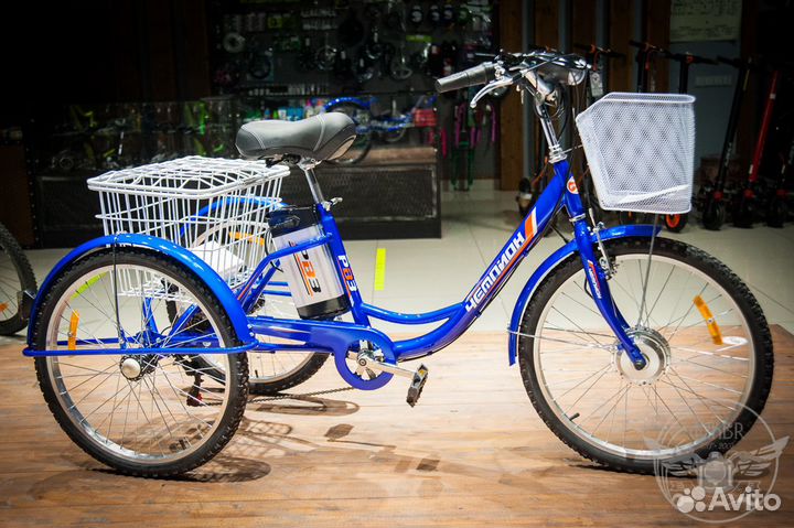 Трехколесный электровелосипед