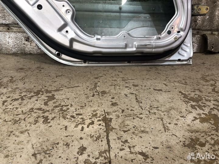 Дверь задняя левая Hyundai Sonata NF