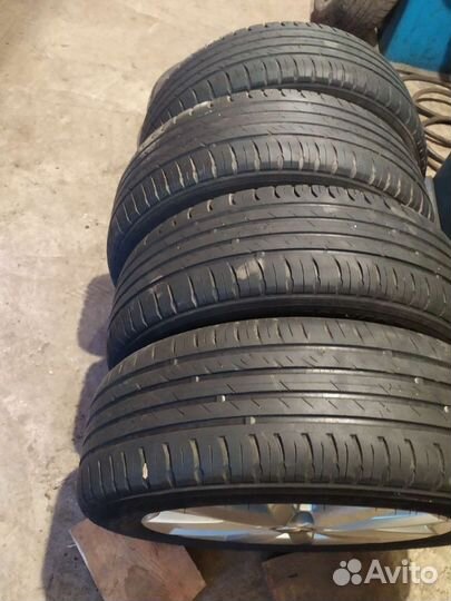 Nokian Tyres Nordman+ 185/60 R15 88T