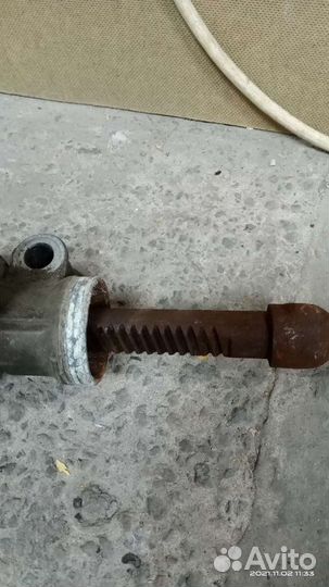 Рулевая рейка toyota corolla 150