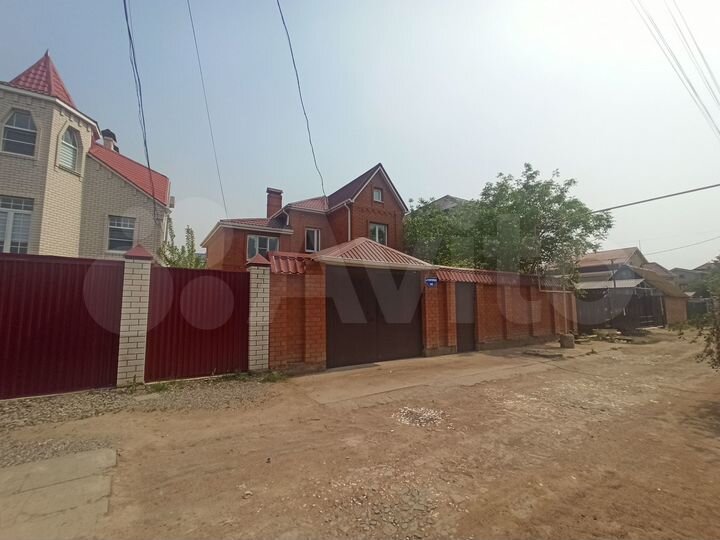 Коттедж 215 м² на участке 5,73 га