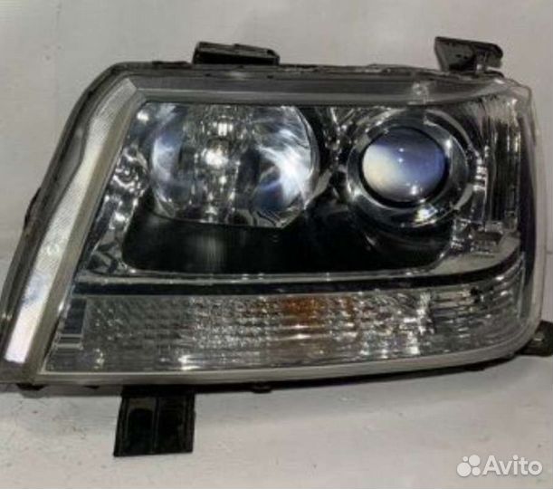 Suzuki grand vitara рестайлинг фара левая