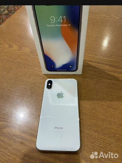 iPhone X, 256 ГБ