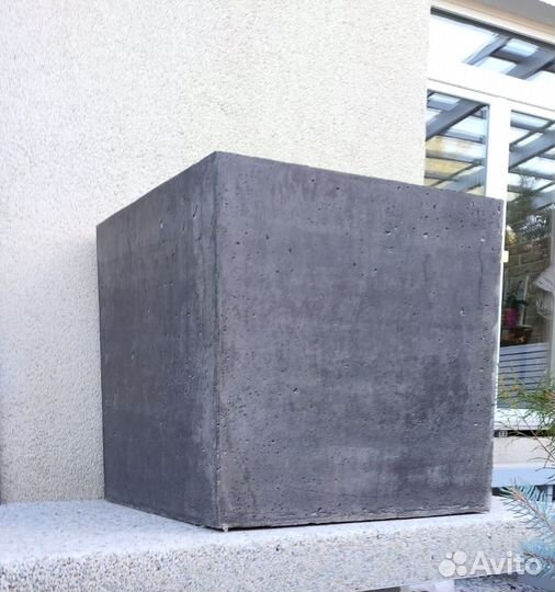 Кашпо из бетона для цветов с гарантией