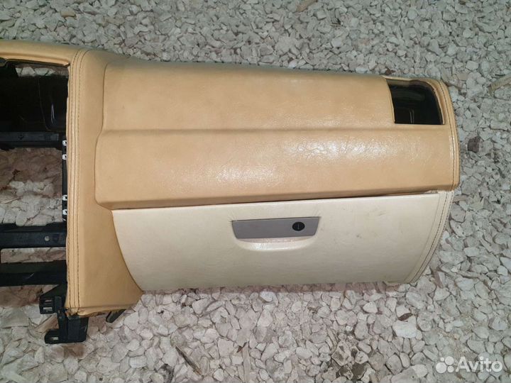 Торпедо Chrysler 300C Крайслер