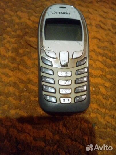 Телефон кнопочный для коллекции