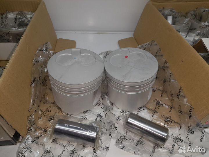 Toyota R6 4.2L (1HZ) Комплект Поршней Новый