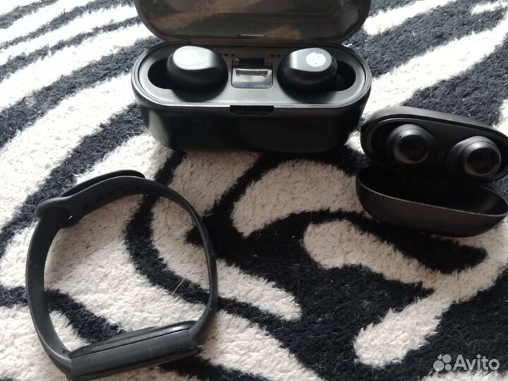 Беспроводные наушники