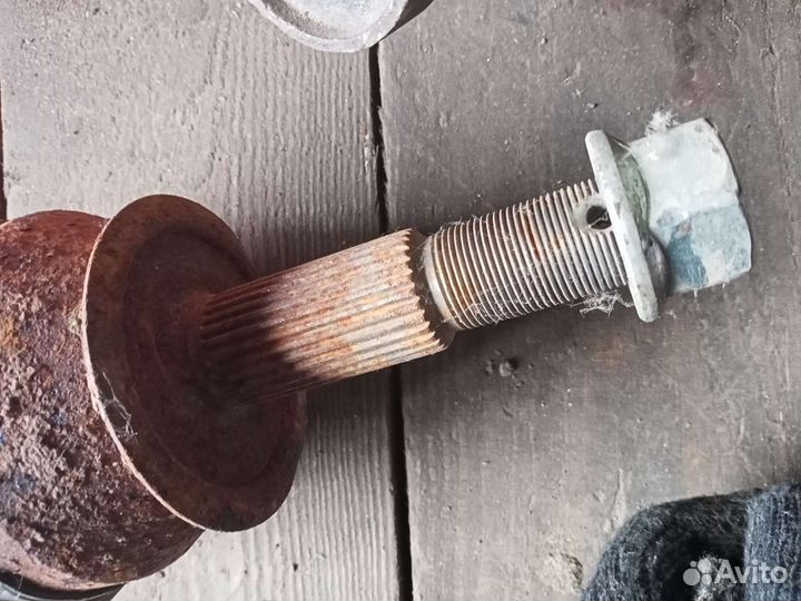 Привод передний Ниссан Патфайндер