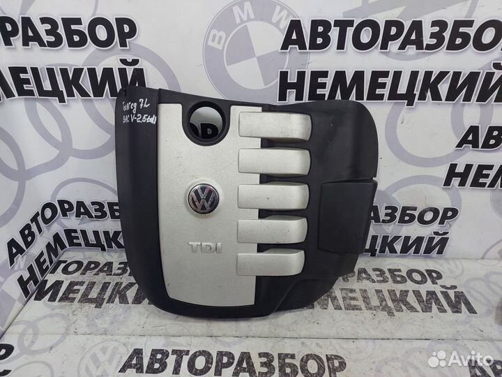 Крышка двигателя декоративная Volkswagen Touareg