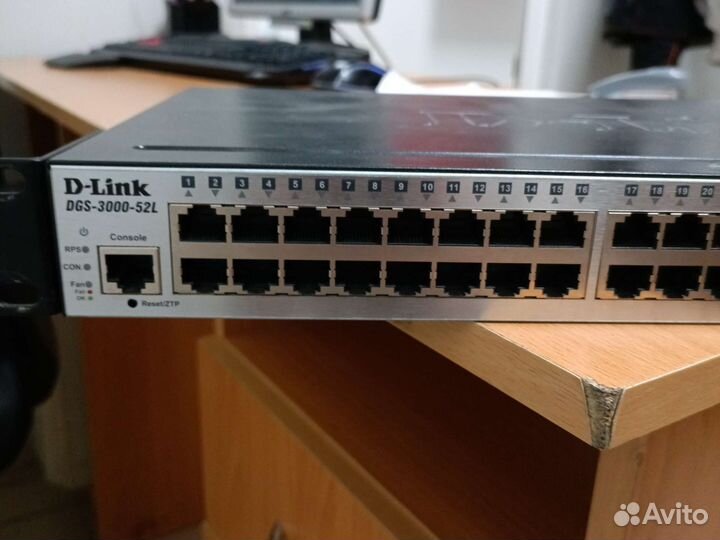 Коммутатор DLink DGS-3000-52L