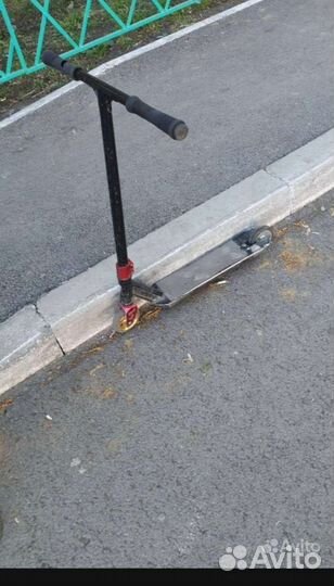 Трюковой самокат