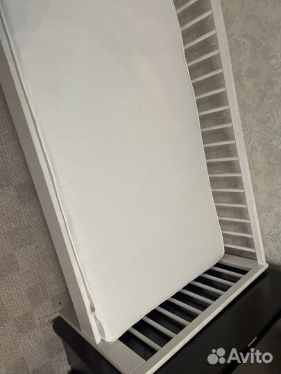 Кровать IKEA с матрасом