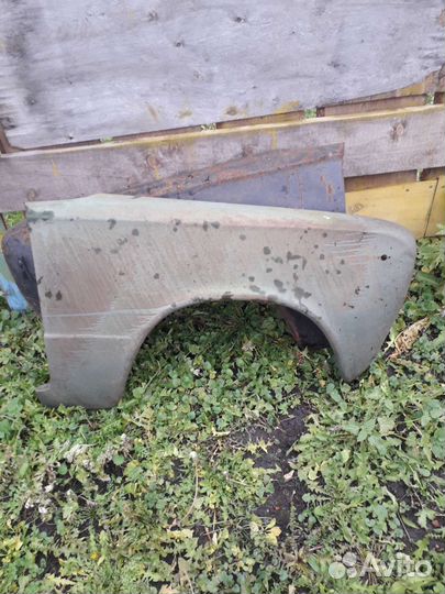 Крыло левое