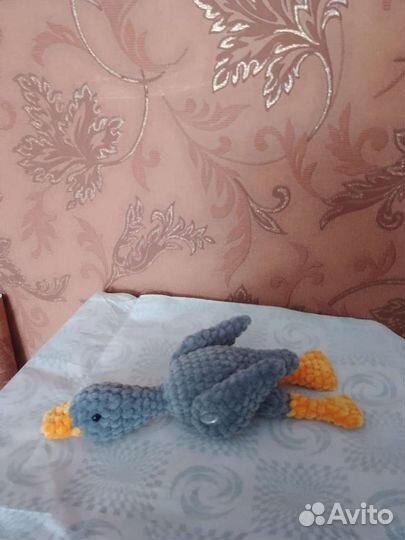 Вязаная игрушка гусёнок,солдат,ручная работа