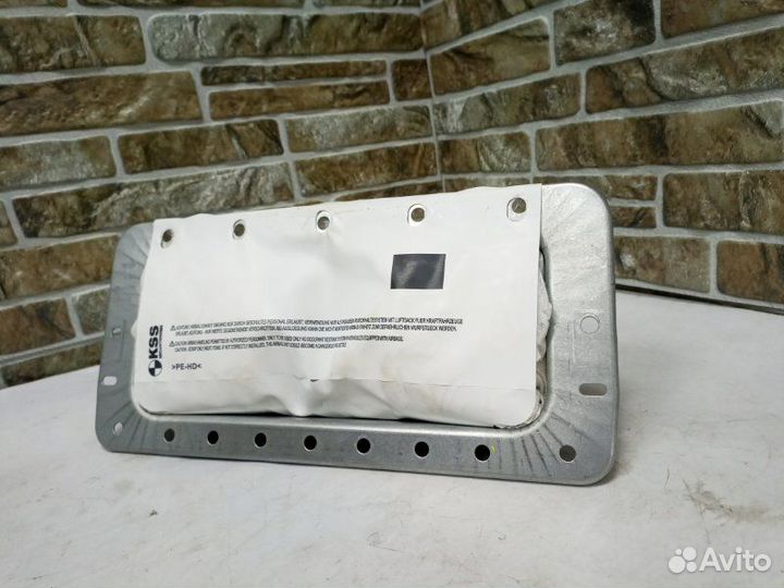 Подушка безопасности пассажирская (в торпедо) BMW