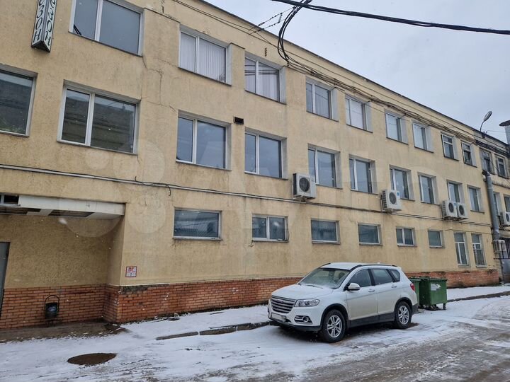Здание под производство, склады, офисы, 2100 м²