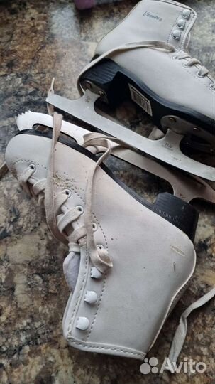 Коньки фигурные, 33 р
