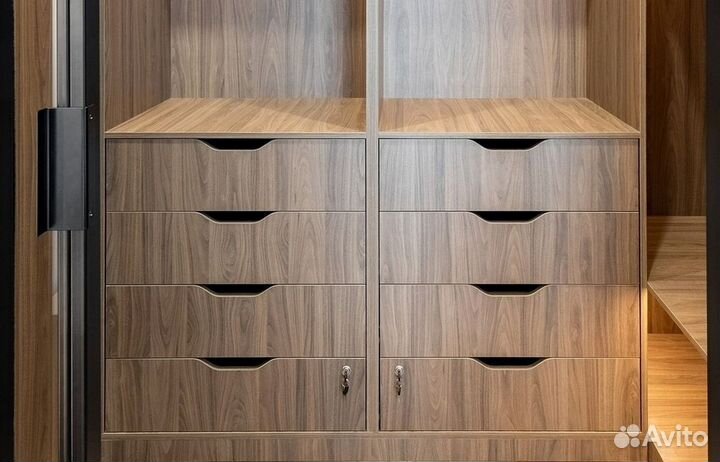 Шкаф купе гардеробная со стеклянными дверцами