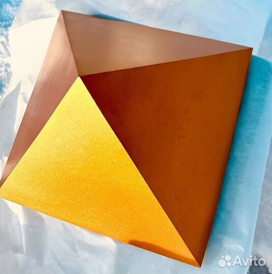 Пирамида из свинца для Васту коррекций