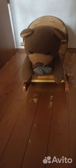 Детская игрушка качалка