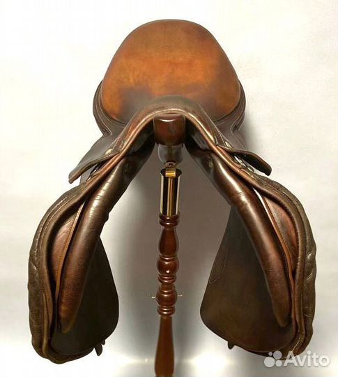 Седло конкурное Devoucoux Biarritz 17,5/32