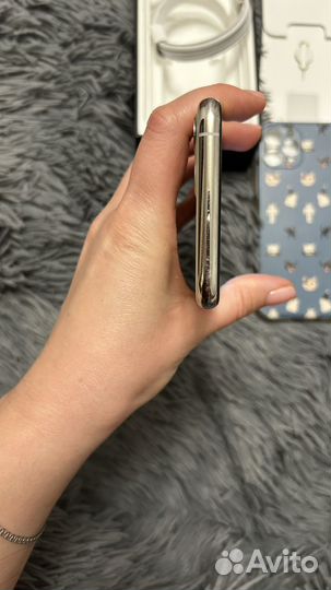iPhone 11 Pro, 64 ГБ