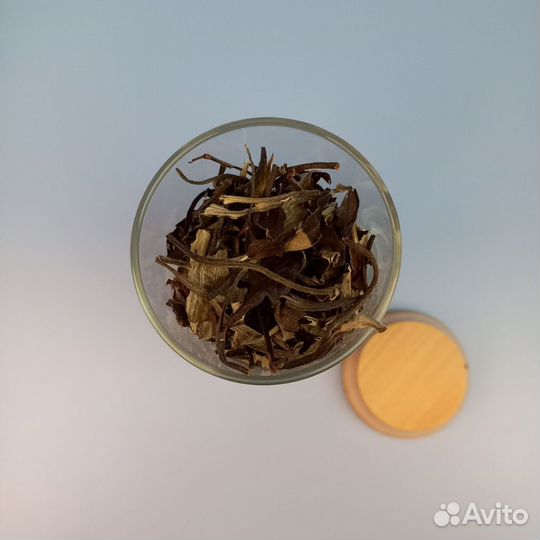 Юэ Гуан Бай Пуэр Шен