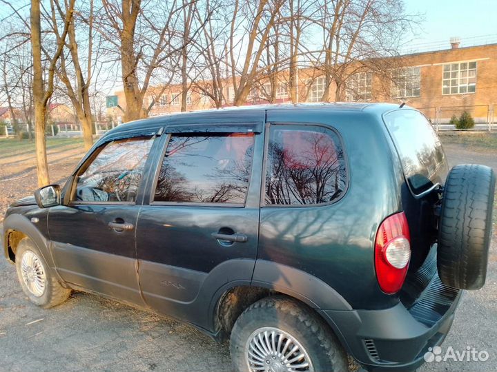 Chevrolet Niva 1.7 МТ, 2005, 369 000 км