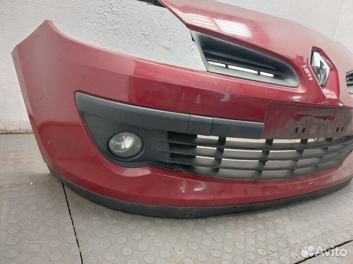 Бампер передний Renault Clio, 2008