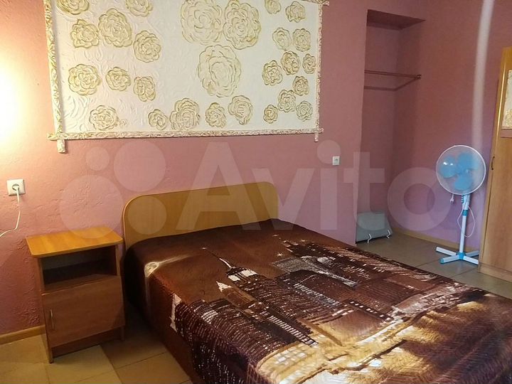 Комната 15 м² в 1-к., 1/2 эт.
