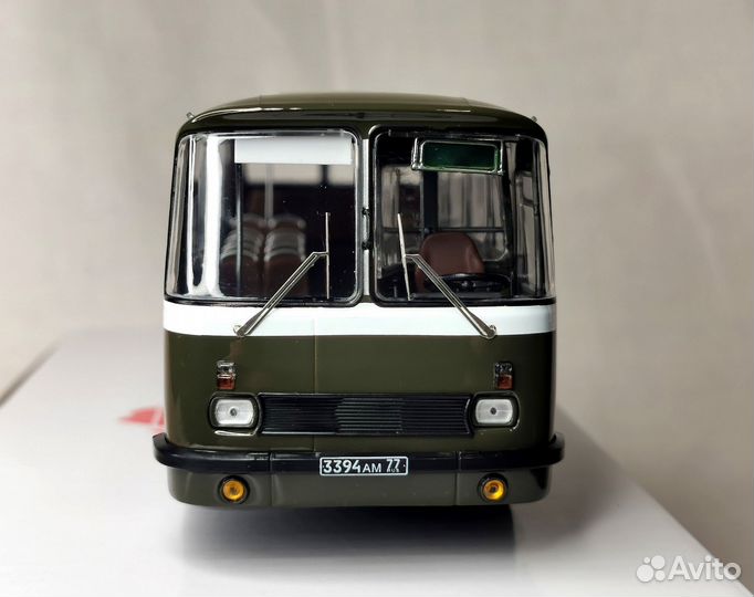 Автобус Demprice 1:43