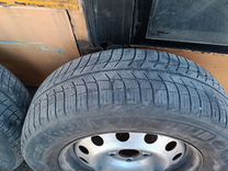 Michelin X-Ice 205/65 R15