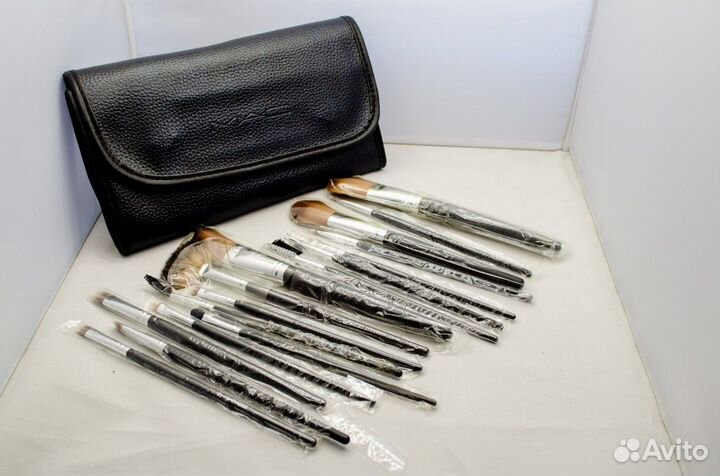 Набор кистей для макияжа