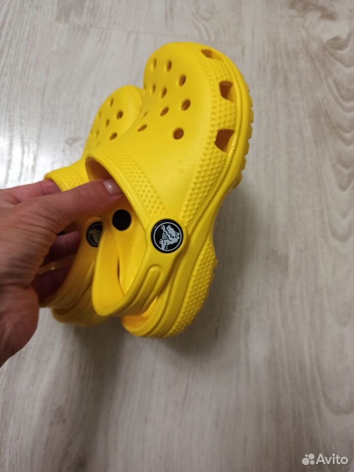 Crocs c9