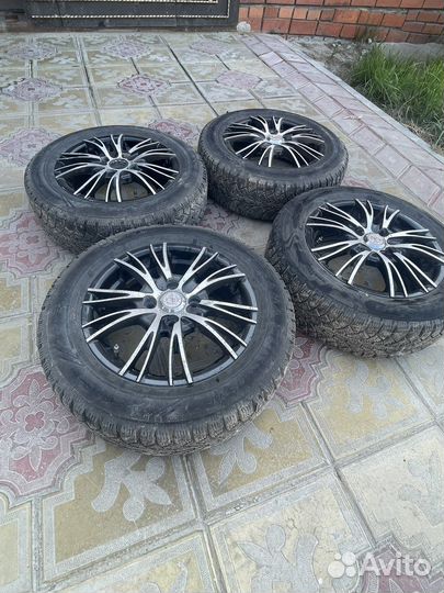 Accelera Gamma 18.4/40 R14